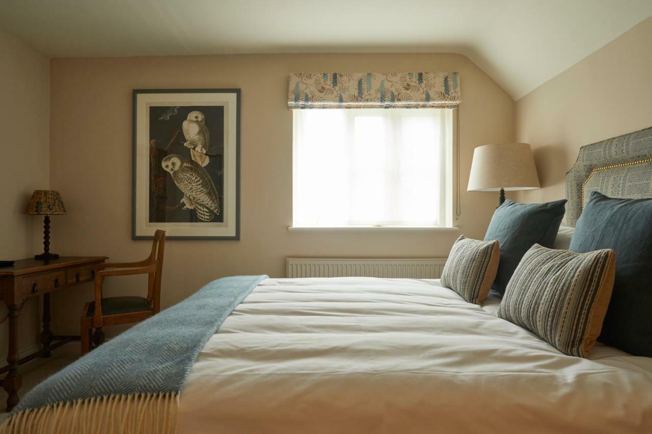 Hotel Crown And Anchor 4*